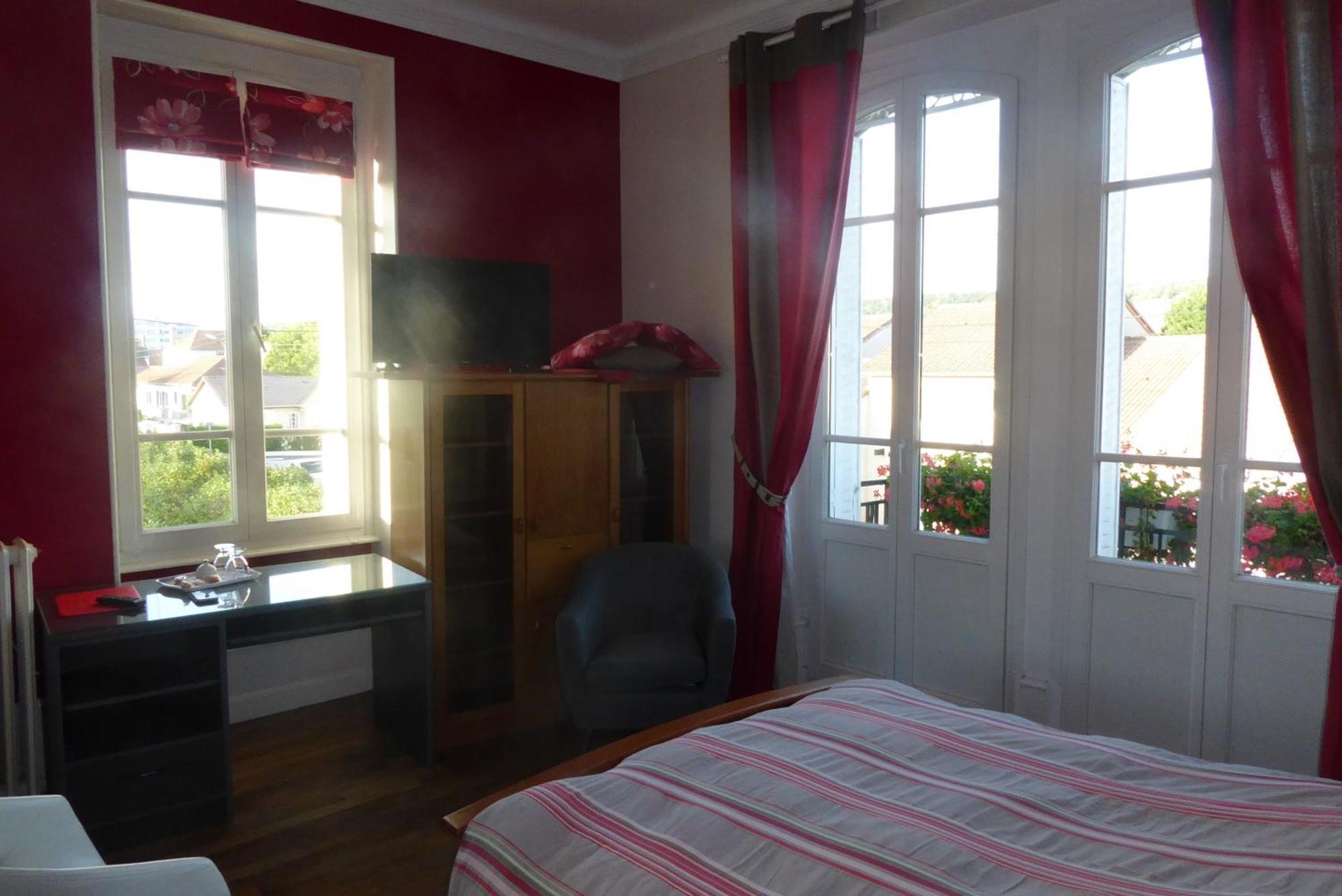 La Dragée Hôte, Chambres chez l'habitant Verdun-sur-Meuse Camera foto